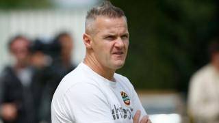 Треньорът на Ботев Пловдив Азрудин Валентич днес правзнува рожден