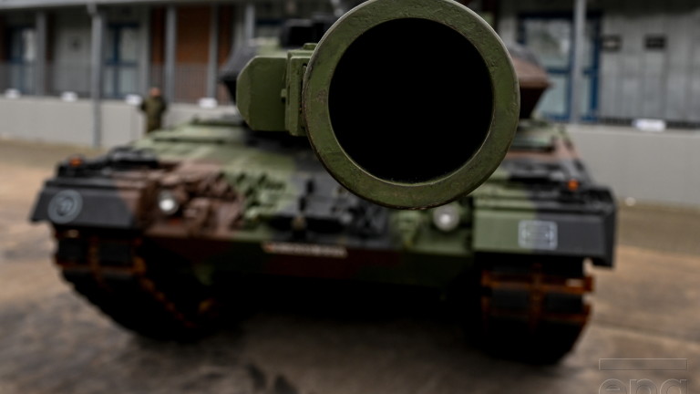 Руски войник, унищожил германски танк Леопард в битка в Украйна,