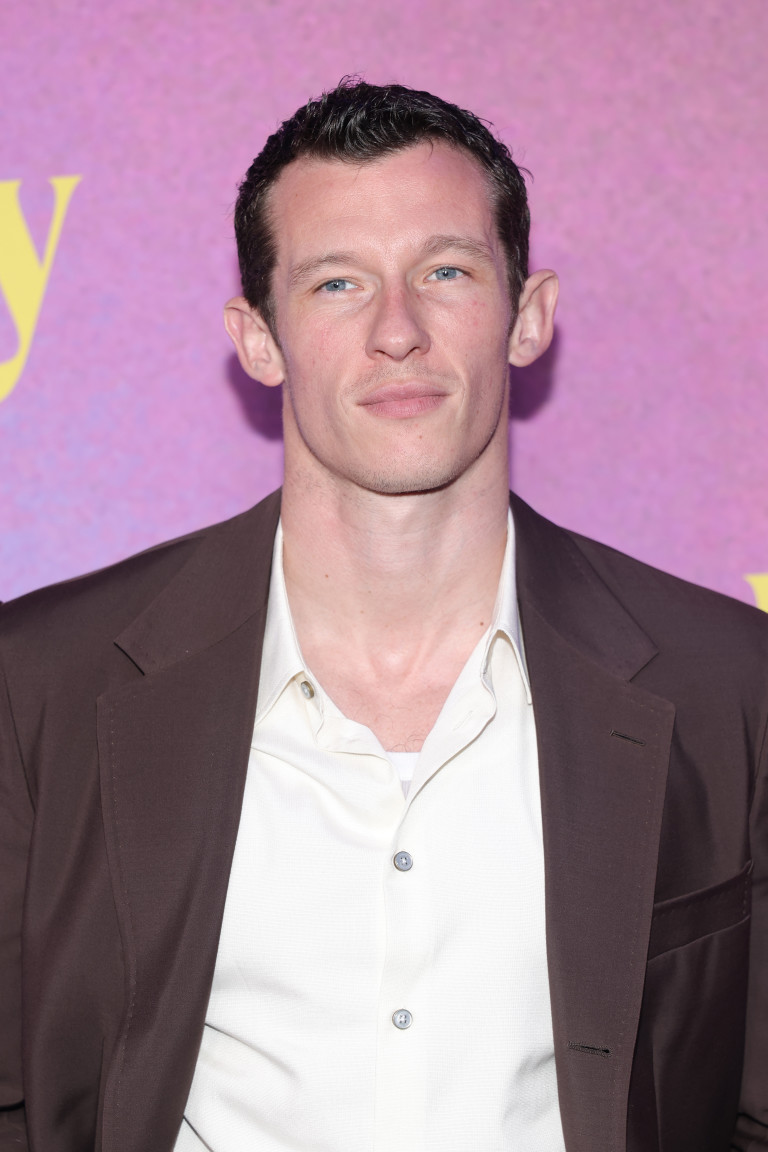 Определено има осанката на агент 007