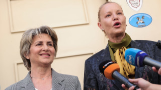 Костадинова и Лечева се разбраха по 3 точки от преговорите си
