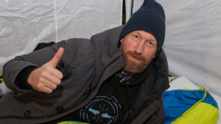 Мениджърът на Брайтън Греъм Потър се очаква да пътува