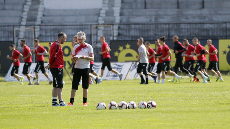 Нов треньор и за вратарите в Локомотив (Сф)