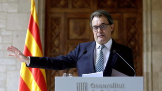 Каталуния решава дали да се отдели от Мадрид с предсрочен вот