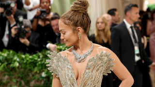 Годишната гала вечер на Института по костюми към музея Метрополитън