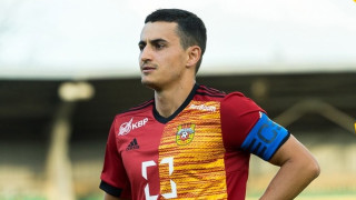 Клубове от Саудитска Арабия и Гърция имат интерес към капитана на българския