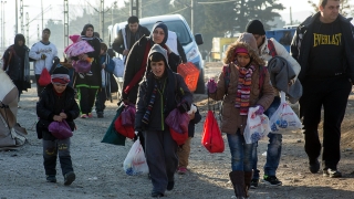 Фронтекс започва мисия в Гърция за спиране на бежанската вълна 