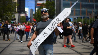 Хиляди австралийци излязоха на протест срещу задължителната Covid ваксинация С викове