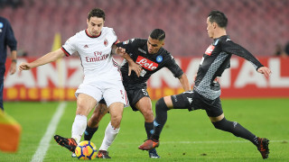 Халфът на Наполи Алан попадна в полезрението на френския хегемон