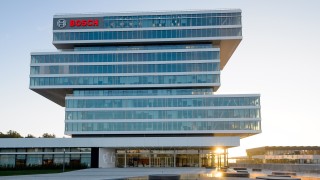  Bosch гледа към бъдещето, инвестира 10 милиарда евро в цифровизация