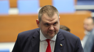 Експертите в сферата на сигурността и правото предупреждават че информацията