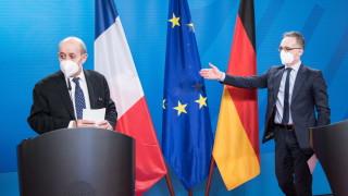 Френският външен министър Жан Ив Льо Дриан обяви в петък