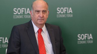 Не осъществяваме контрол върху избора на когото и да било Това