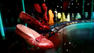 Не от вчера и от днес филмовите реквизити са едни