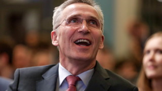 Столтенберг остава начело на НАТО до 2022 г. 