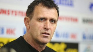 Треньорът на ЦСКА Бруно Акрапович говори пред Нова телевизия за