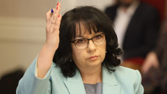 Петкова отхвърли като абсолютно неверни слуховете, че българите обедняват