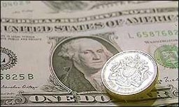 Британската лира достигна максимума си от 14 години насам
