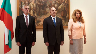 Наред с отговорната и много важна за страната дейност на