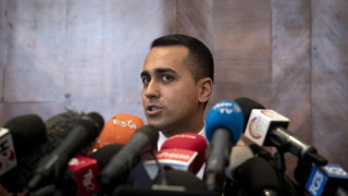 Луиджи ди Майо поиска вот на доверие от партийните членове на Пет звезди
