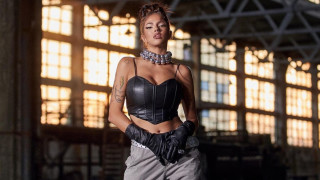 DARA несъмнено е много красива жена Свикнали сме винаги да