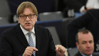 Ги Верхофстат координаторът на Европейския парламент за Брекзит предупреди политиците