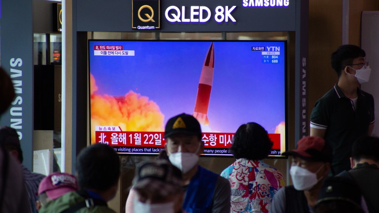 Южна Корея изстреля балистична ракета от подводница