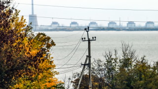 Четирите атомни електроцентрали на Украйна са свързани отново към националната