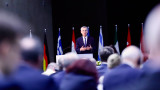 Столтенберг поиска повече НАТО и отговорна помощ за Украйна