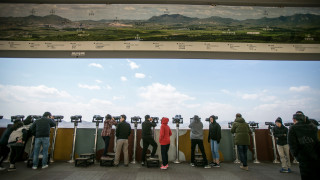 Американски войник беше задържан от Северна Корея във вторник след