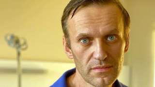 Навални изписан от болницата в Берлин