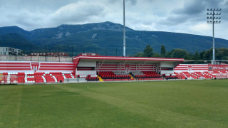 Промяна настъпи за предстоящата контролна среща на Локомотив Черно белите ще