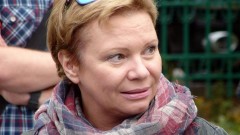 Ксения Ларина от „Ехото на Москва“: Путин трябва да бъде спрян