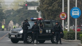 Кола се вряза в група ученици в Китай, 5 деца са загинали