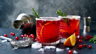 Зимата неофициално е вече тук и в чест на мразовития