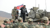  Ким Чен-ун привежда танковете в бойна подготвеност 