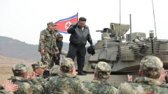 Ким Чен-ун привежда танковете в бойна готовност