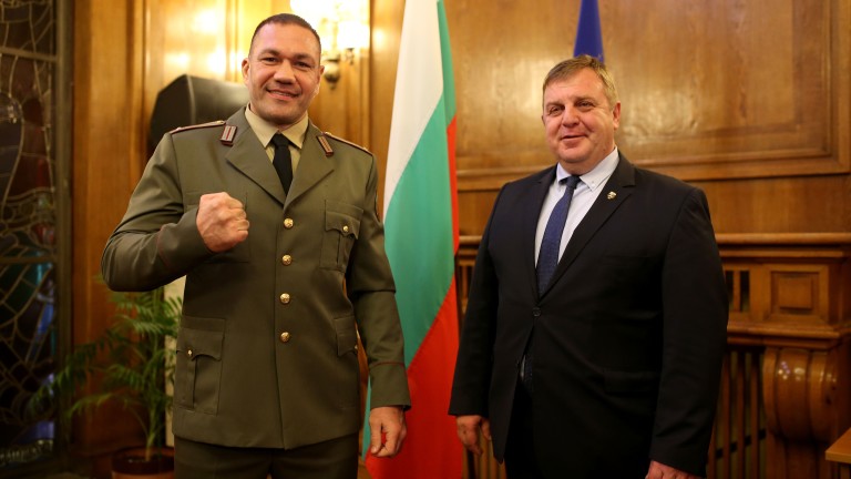 Кубрат Пулев беше повишен от сержант в лейтенант от резерва