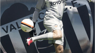 Хилдебранд напуска Валенсия