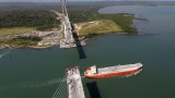  Панамският канал с нов връх на минали товари за година 