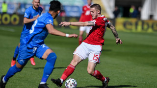 Универсалният футболист на ЦСКА Тибо Вион ще бъде преместен в