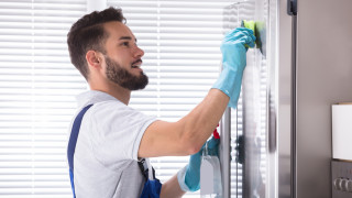 Защо и как да поддържаме чист хладилника