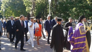 Стартира търг за нова отсечка на магистрала „Хемус"
