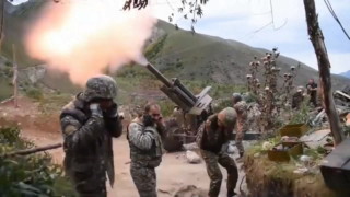 Армения приложила "тактически трик" в Нагорни Карабах, Азербайджан празнува отстъплението й