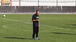 Чечо не успя да събере пълна група за Ловеч