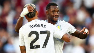 Астън Вила обвърза дългосрочно един от най конвертируемите си футболисти