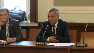 Три месеца не стигат на новата депутатска комисия да разследва „Белене“