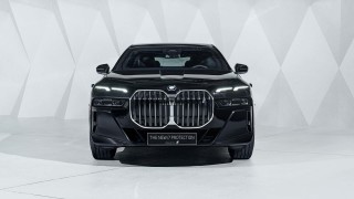 BMW i7 Protection - суперколата, която може да издържи и бронебойни патрони