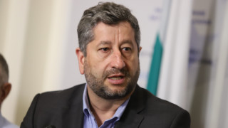 Христо Иванов: Някои парламентарни групи имат политическа функционална неграмотност