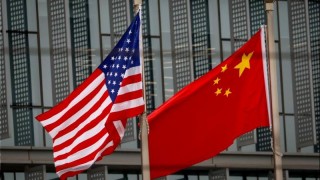 Американските прокурори повдигнаха обвинения срещу двама китайски граждани действали като