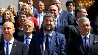 Имаме много сложно уравнение да решаваме и то не просто